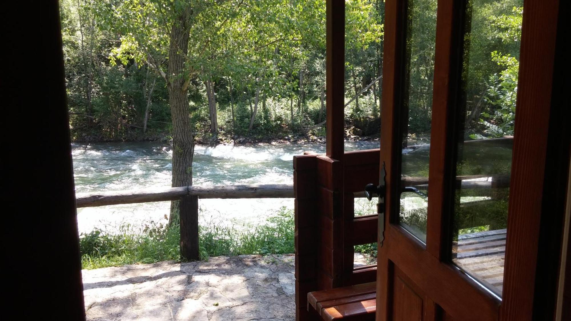 Camping Noguera Pallaresa Sort Bilik gambar